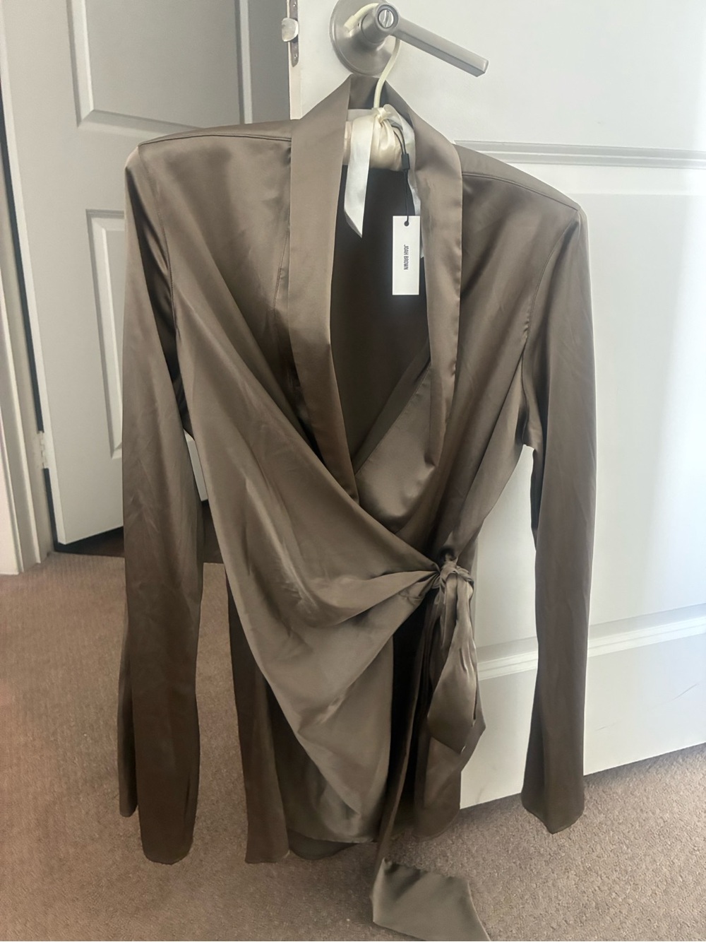 NWT Joah brown size small silk wrap blazer